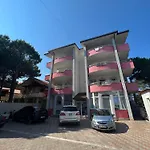 Hotel Gjoleka