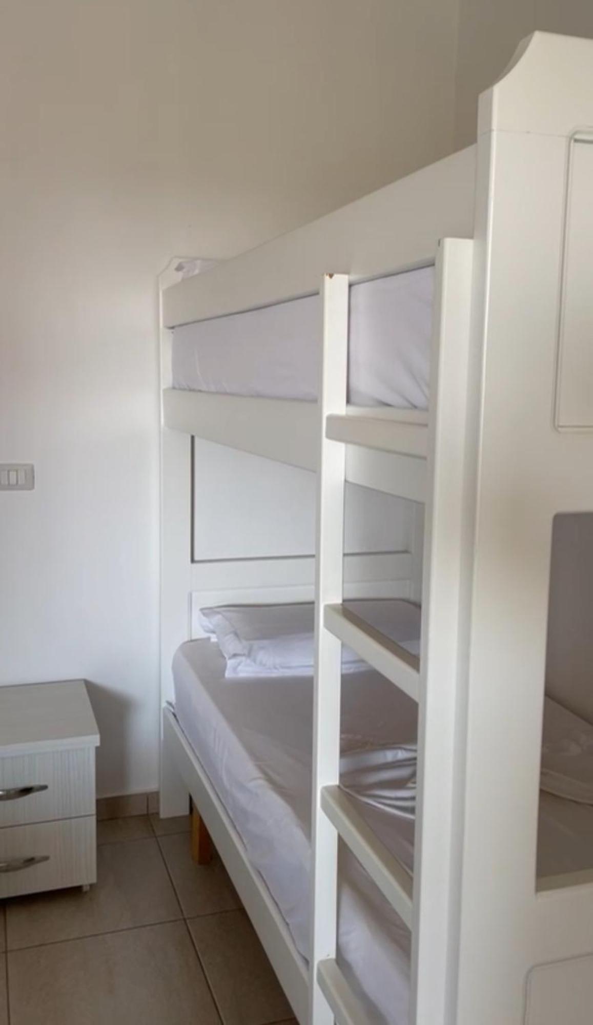 Gjoleka Apartament Velipojë